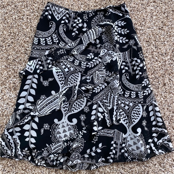 Flounced patterned midi Chiffon Skirt by FansNoFence. Full lined. XS. - Picture 3 of 10